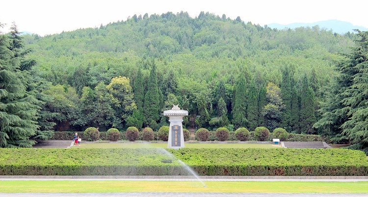 Tomb of the First Emperor Qin Shi Huang Di, Xi'an, China. Image: Wikimedia Commons/Aaron Zhu