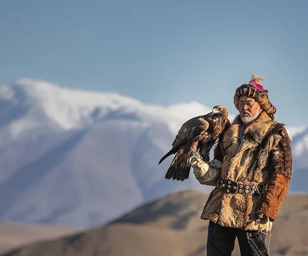 Following in the footsteps of explorers: The Royal Geographical Society Collection