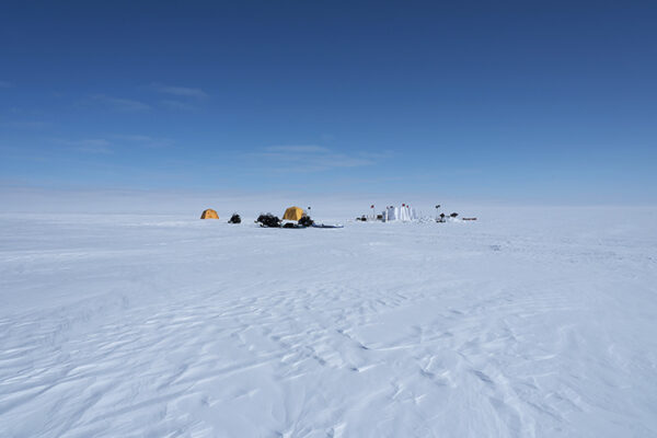 Science At The Summit - The Research Centre High On Greenland's Ice 