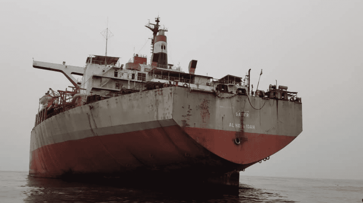 The rusting FSO Safer vessel