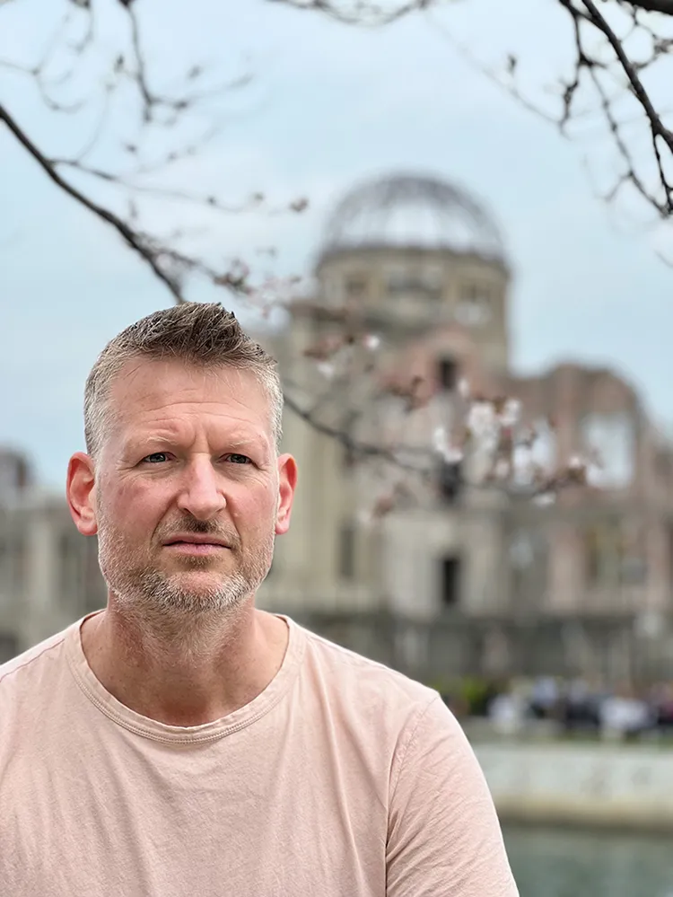 Headshot of Mark Lynas in Hiroshima