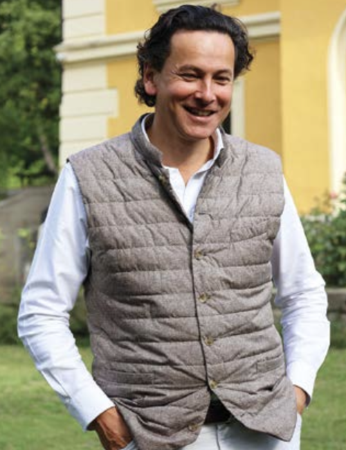 Gregor Roy Chodhury- Mikes