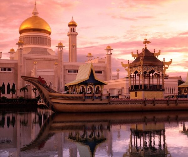 QUIZ: Country Spotlight – Brunei