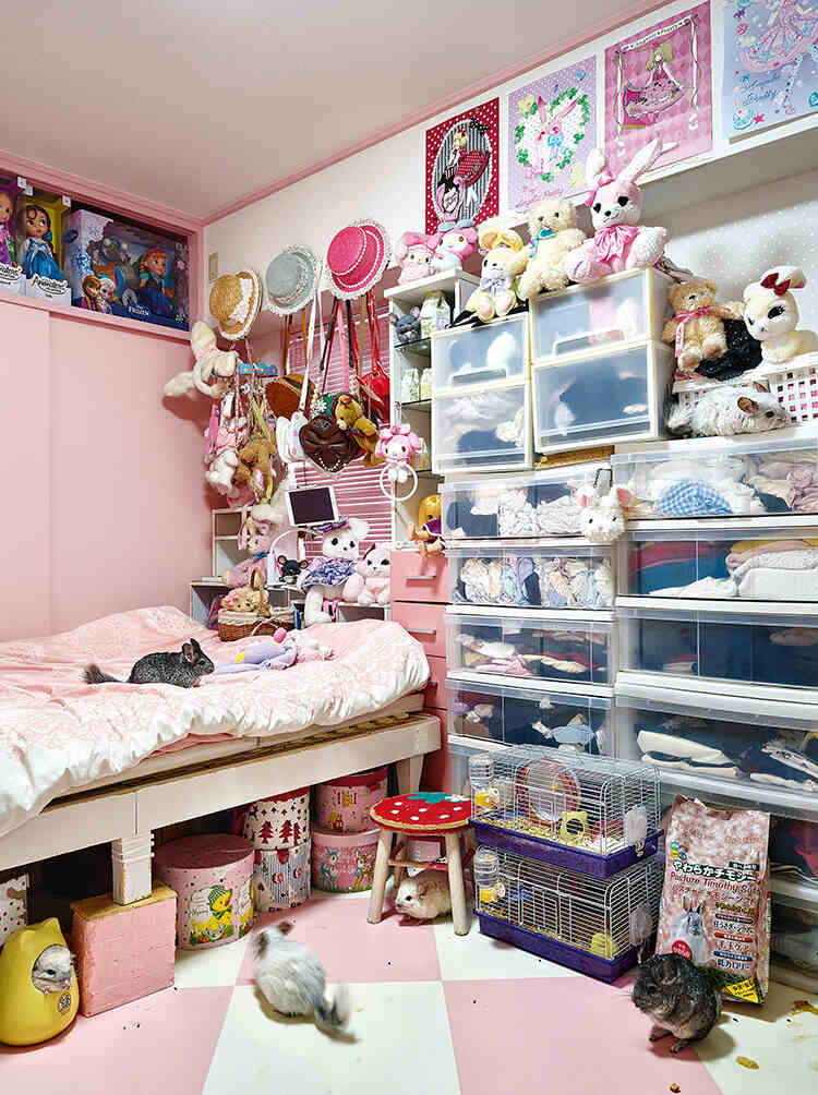 Kaya bedroom japan