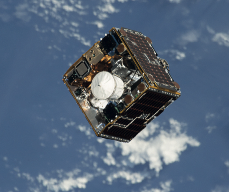 Debris removing satellite