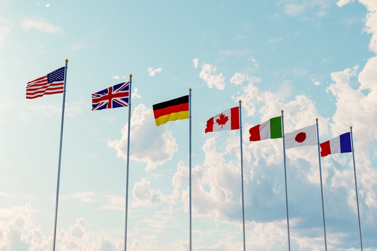 G7 nation flags