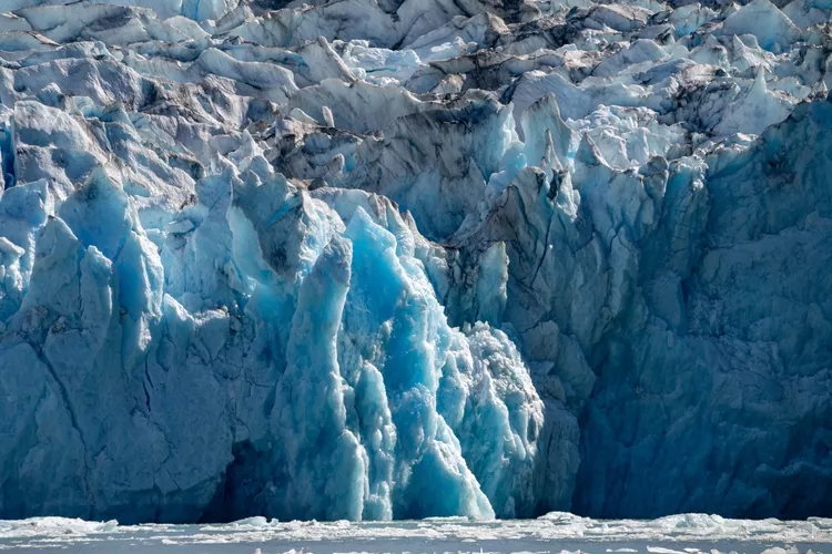 Close up of Dawes Glacier in Endicott Arm