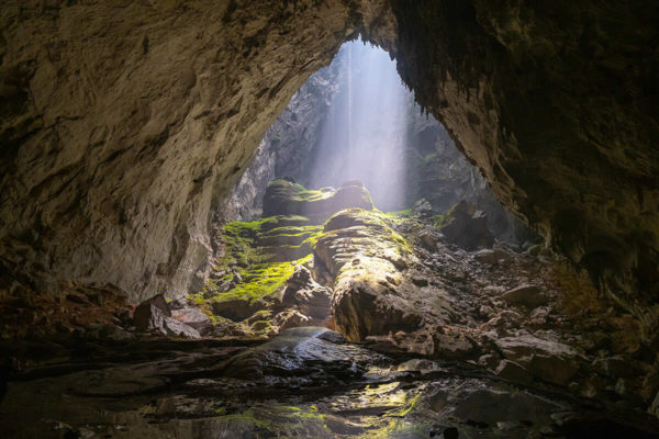 The largest, longest and deepest caves - Geographical