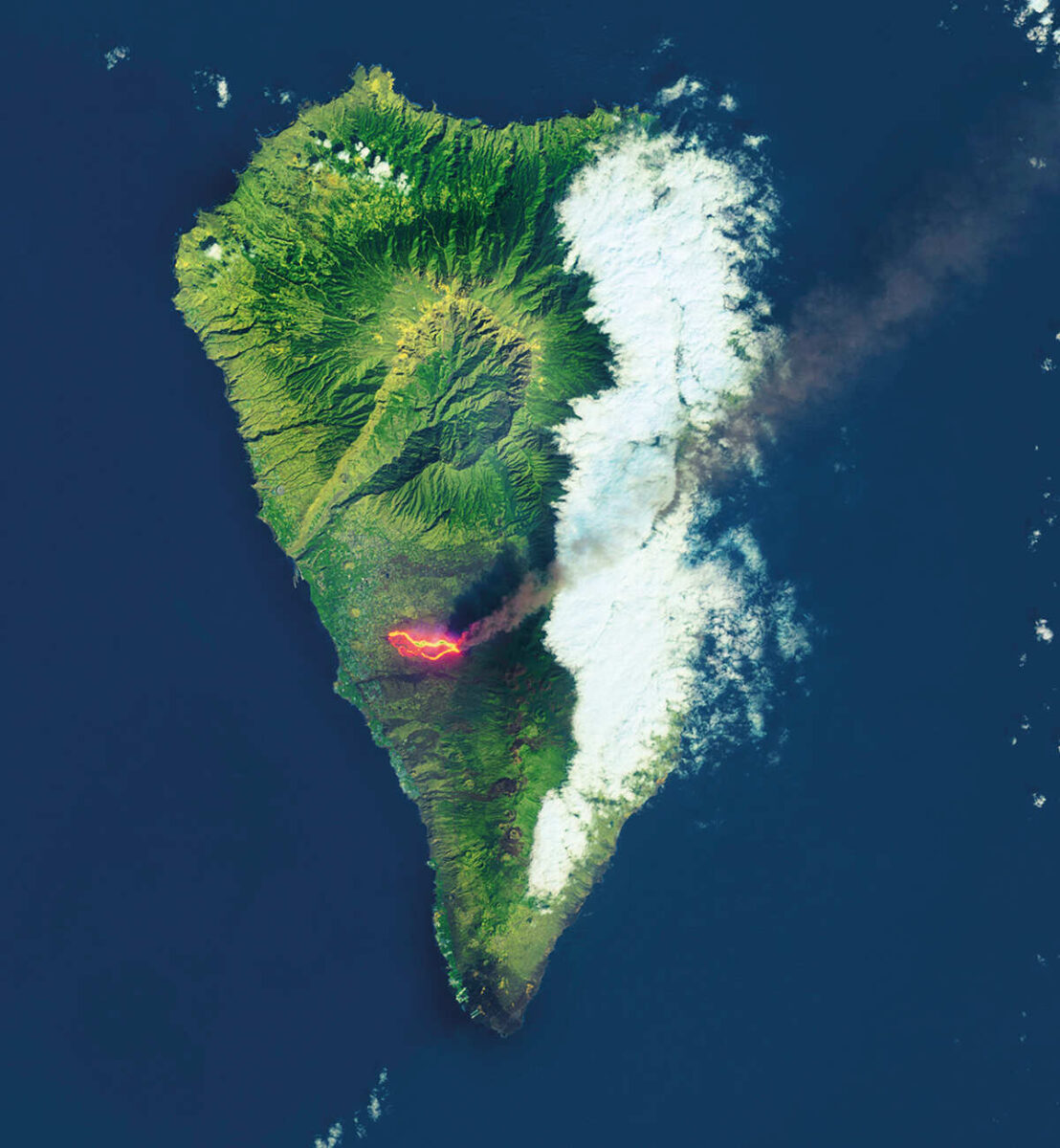 Sattelite view of the ridge of the eruption on La Palma