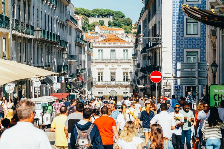 LISBON, PORTUGAL - AUGUST 09, 2017: Everyday Life In Busy Downtown Lisbon City Of Portugal.