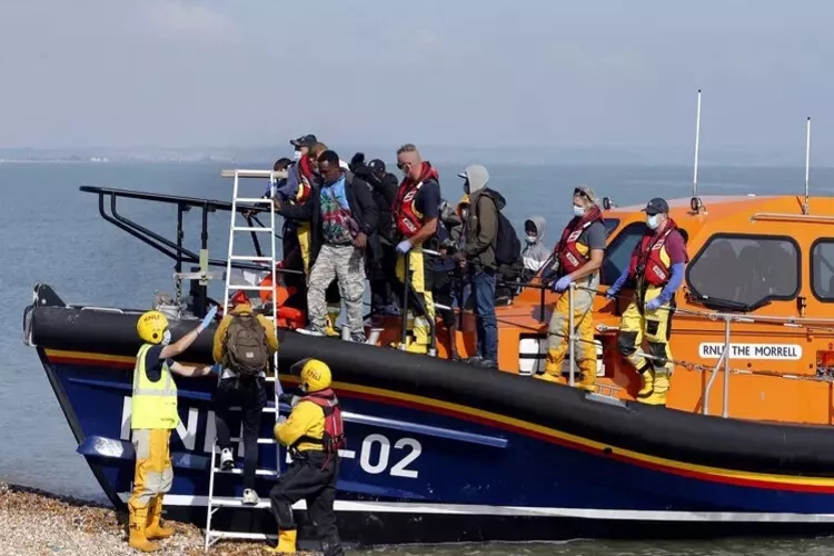 Migrants arrive at Dungeness after being picked up at sea by RNLI back in 2022.