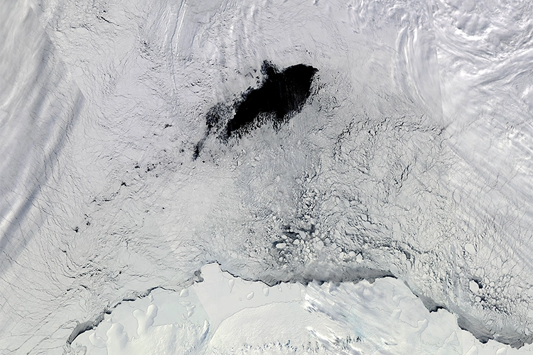The Maud Rise polynya in 2017, roughly the same size as Switzerland