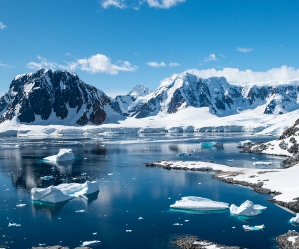 Scientists reveal our best and worst-case scenarios for a warming Antarctica