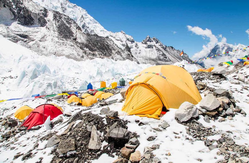 Geo explainer: Cleaning up Mount Everest