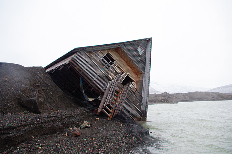 A Russian holiday home falls into the sea as the permafrost melts