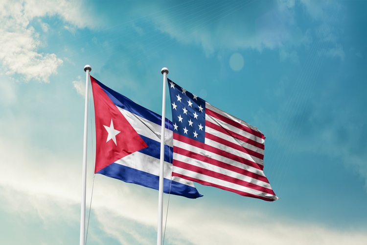 USA and Cuba flags