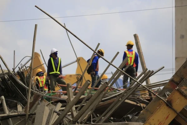 Mandalay,Myanmar 28 Mar 2025:A powerful 7.7 magnitude earthquake has hit Myanmar, with a state of emergency declared and fears of mass casualties after tremors shook high-rise buildin