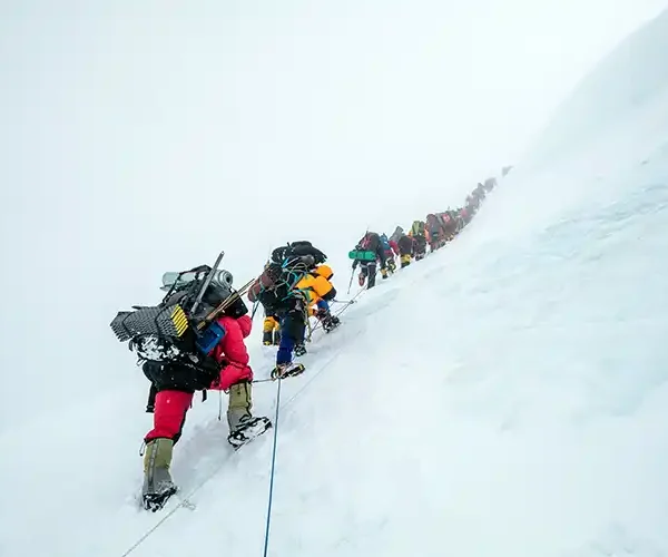 Everest: climbing into crisis