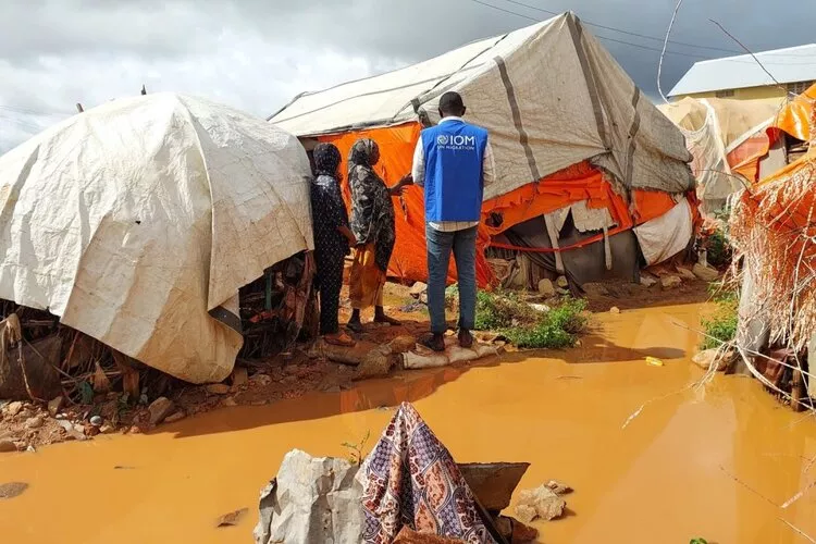 More than 800,000 people at risk of displacement in Somalia due to floods