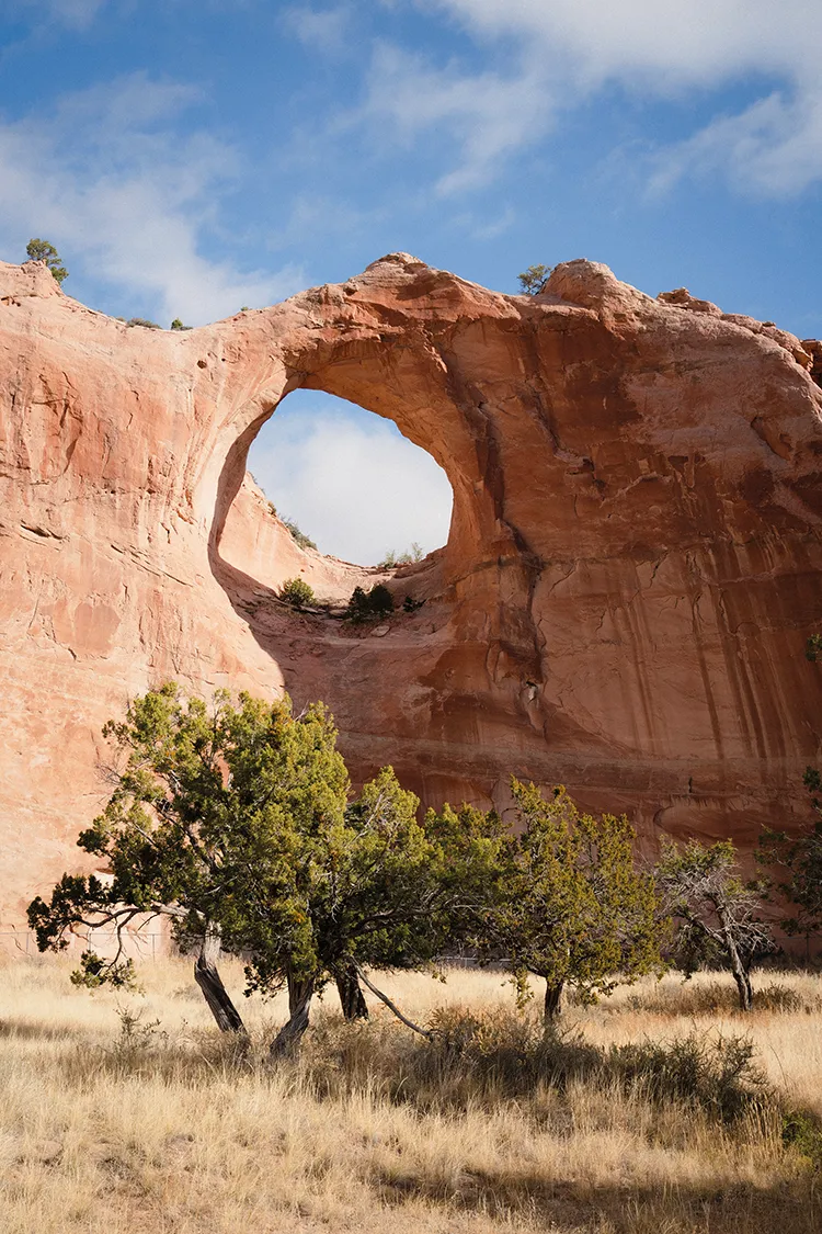 The Navajo Nation covers 70,770 square kilometres and straddles the states of Arizona, New Mexico and Utah