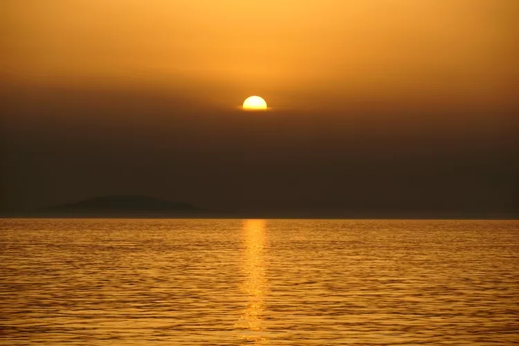 Sunset over the sea