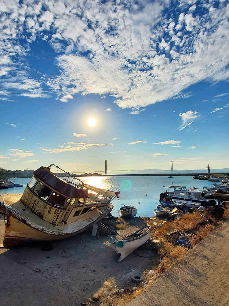 The çanakkale Bridge is the world’s largest suspension bridge, with a main span of 2,023 metres