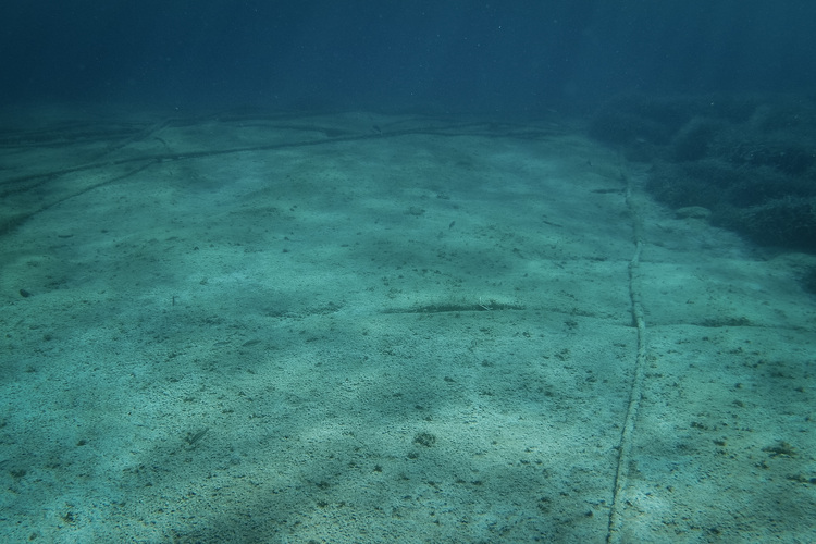 Underwater cables