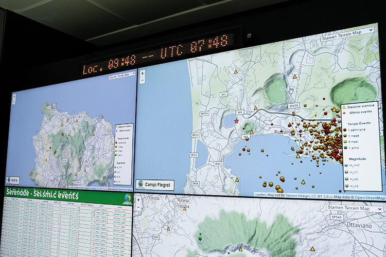 The monitoring room of the Vesuvius Observatory