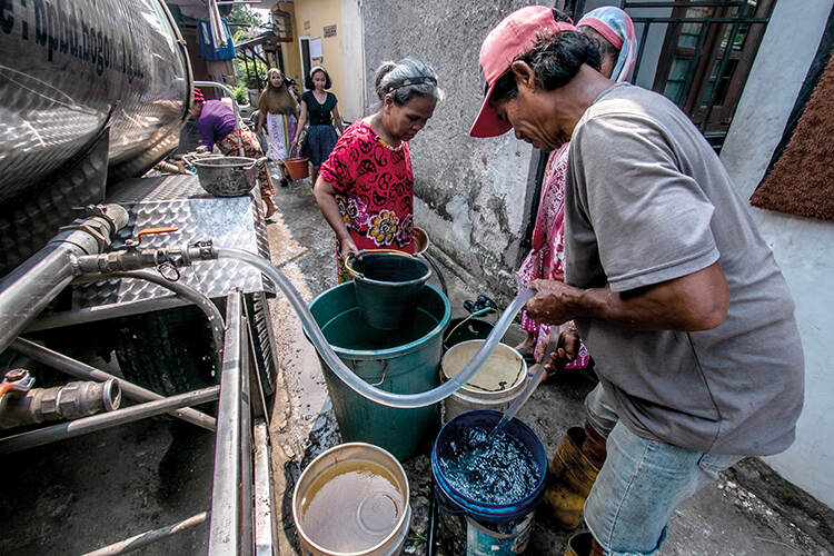 Water being delivered
to a drought-hit village
in Java, Indonesia